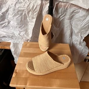 Rattan platforms sz 40